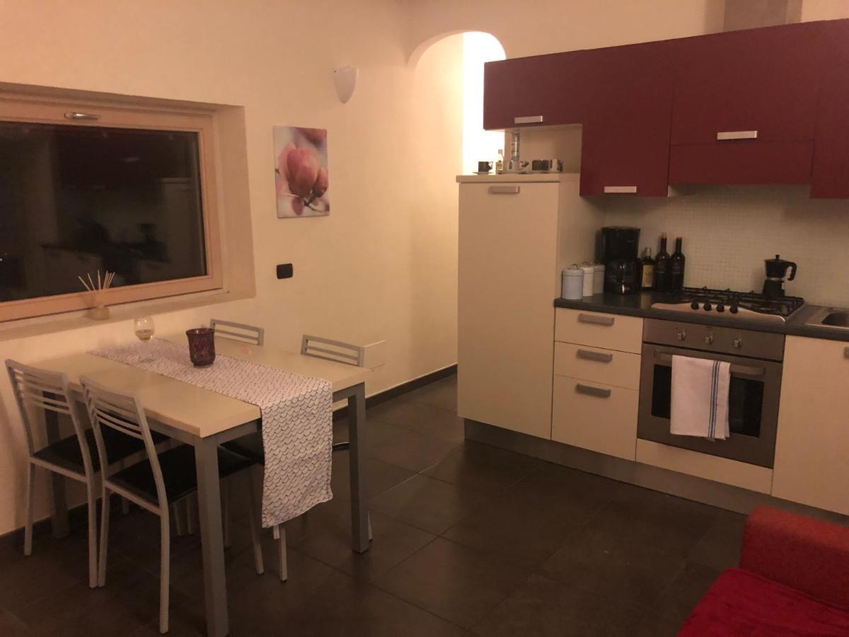 Ficarra Apartments Меццегра Экстерьер фото